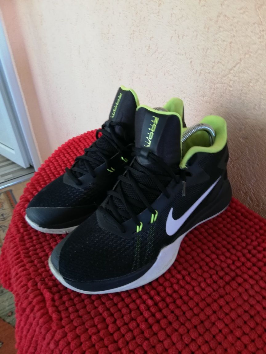 Bascheți Nike nr 40 bărbați