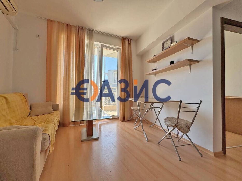 Продава се Двустаен апартамент в к.к. Слънчев бряг - 39 кв.м за 1244 €/кв.м - Снимка #1
