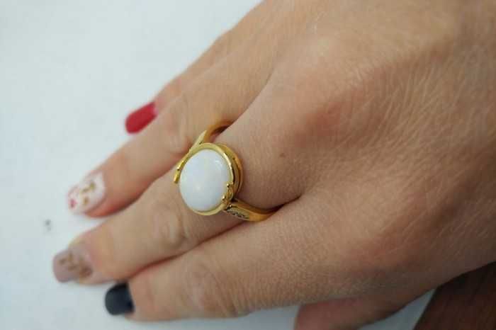 Unicat Inel Aur 18K Cu Opal Natural-