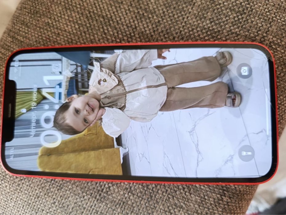 iphone 12 Red 64 gbb