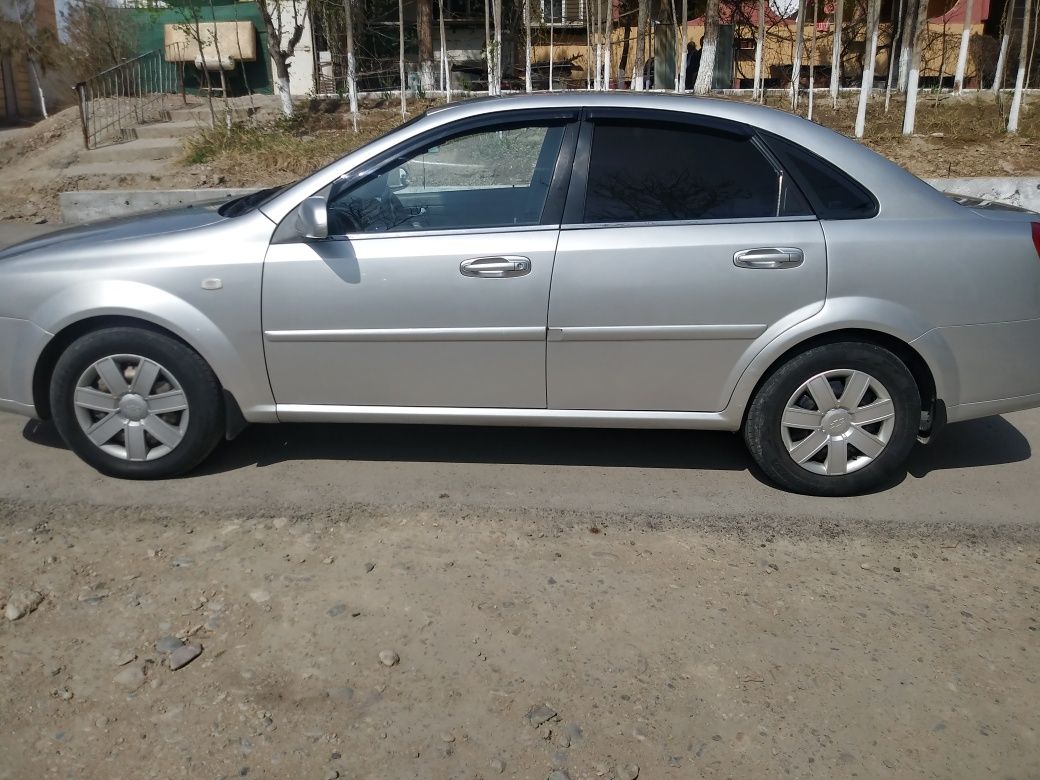 Lacetti 2011 yil 1 pozitsiya