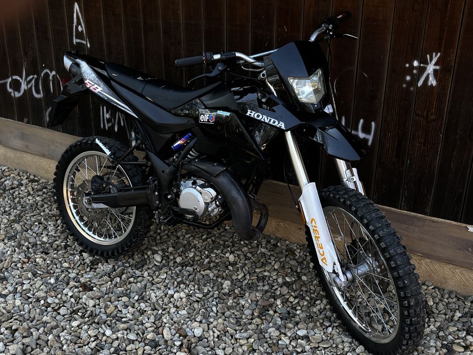 Vand motocicleta generic trigger x50