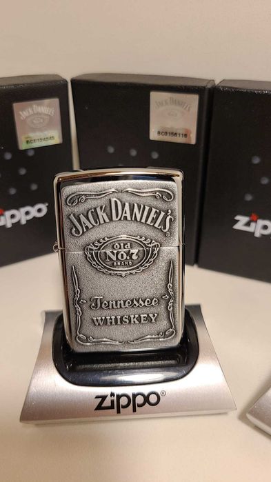 Bricheta Zippo 250JD gravata Jack Daniel's Tennessee Whiskey USA