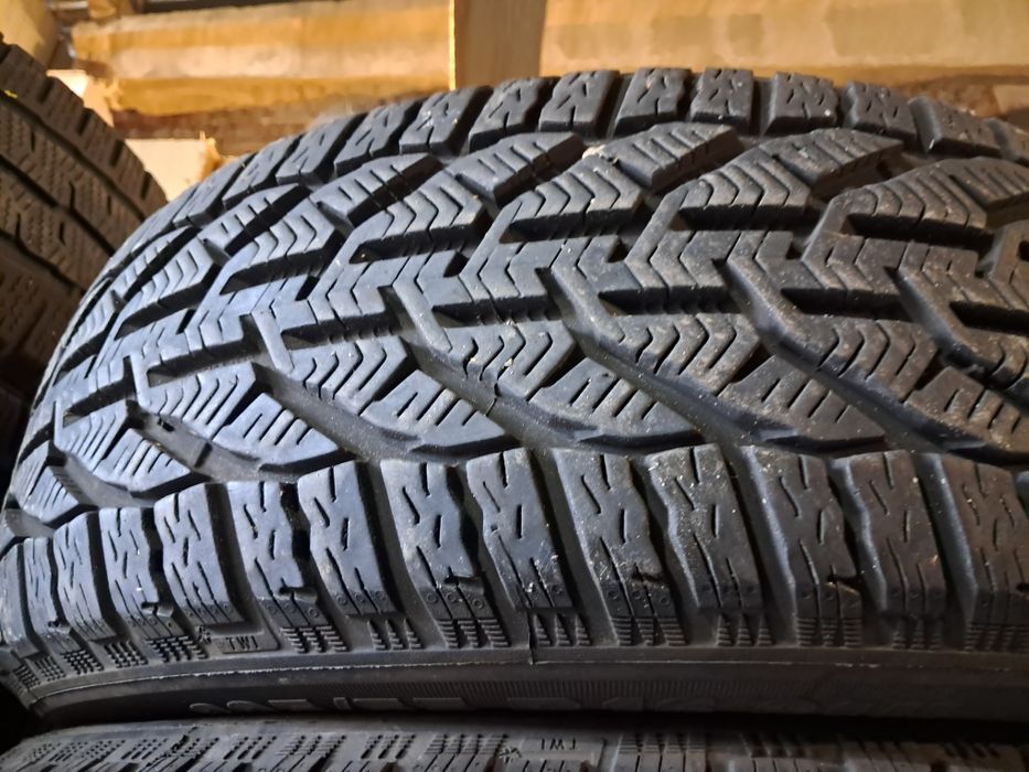 Anvelope second iarna 205 55 R16 Sebring