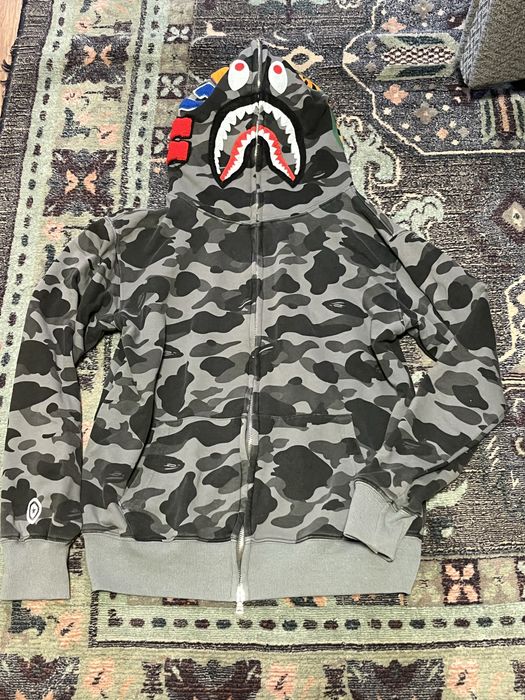 Bape hoodie outfit