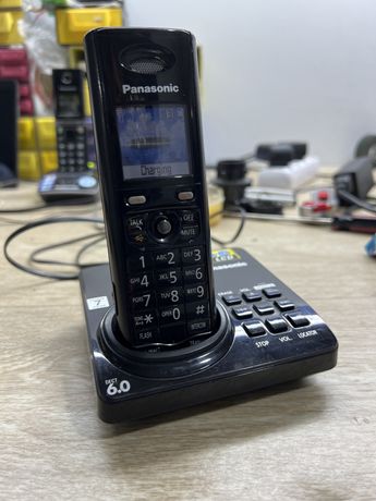 Домашный телефон Panasonik сотилади