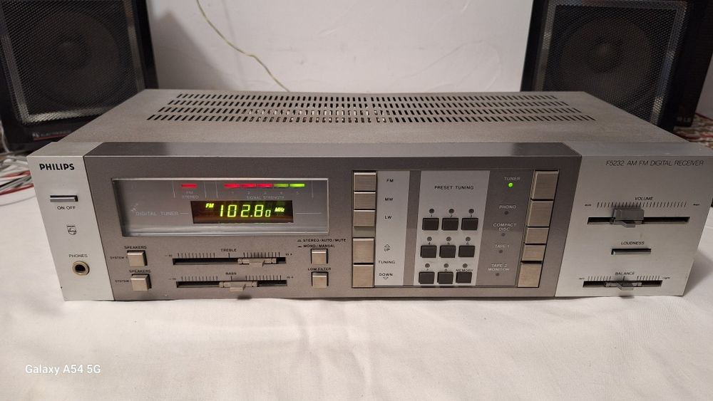 Amplituner Philips F5232