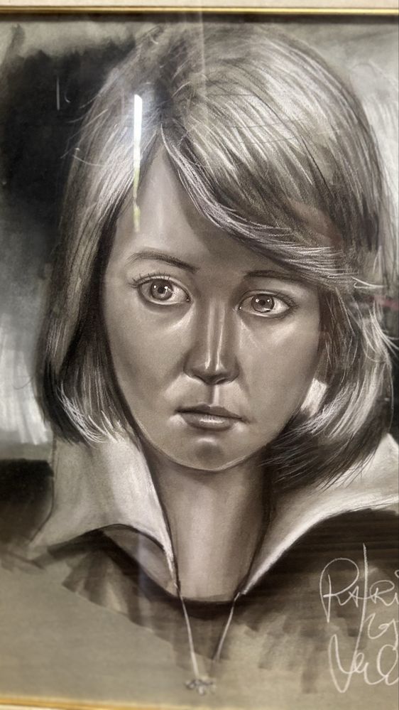 Tablou in Creion Portret Semnat-Deosebit-Dimen Mari 81x67-Detalii Bune