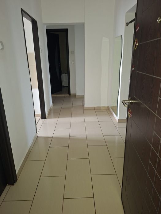 Închiriez apartement Sebastian Rahova 3 cam et.5/10