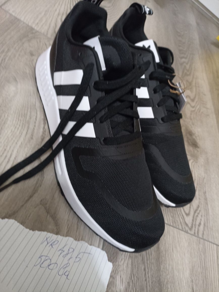 Adidași Adidas Nr 48,5