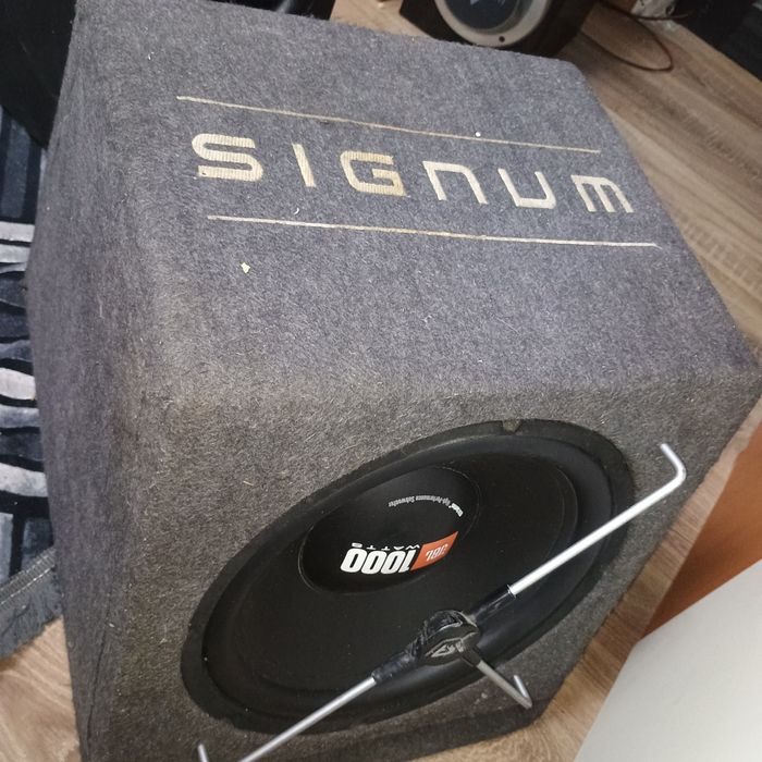 Subwoofer JBL garantez sunet de calitate!