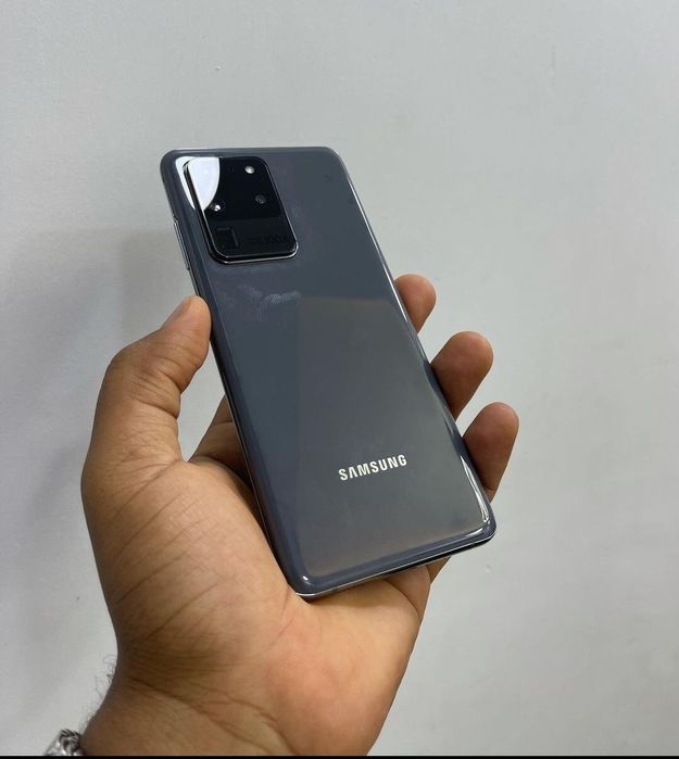 Samsung Galaxy S20 ULTRA ОТЛИЧЕН