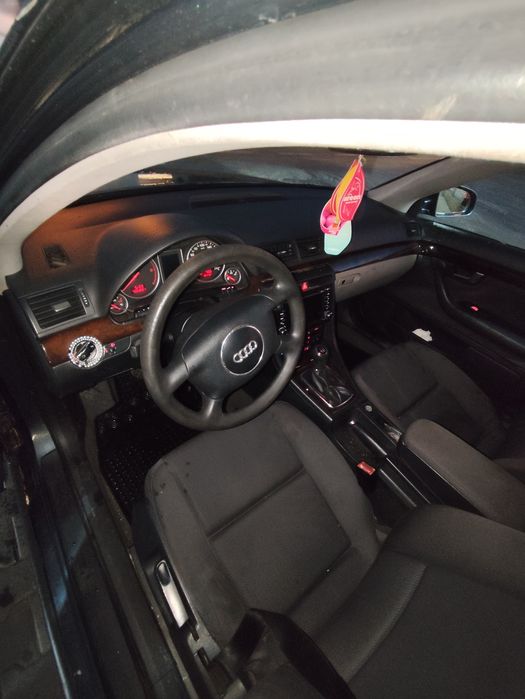 Vând audi a 4 b6 19
