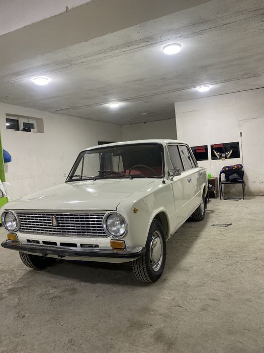 Ваз 21011 yili 1976
