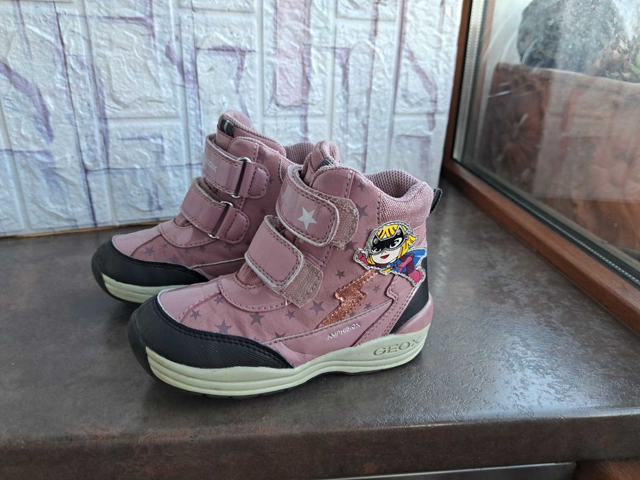 детски ботуши,зимни обувки,боти,апрески, Geox  номер 26 за момиче
