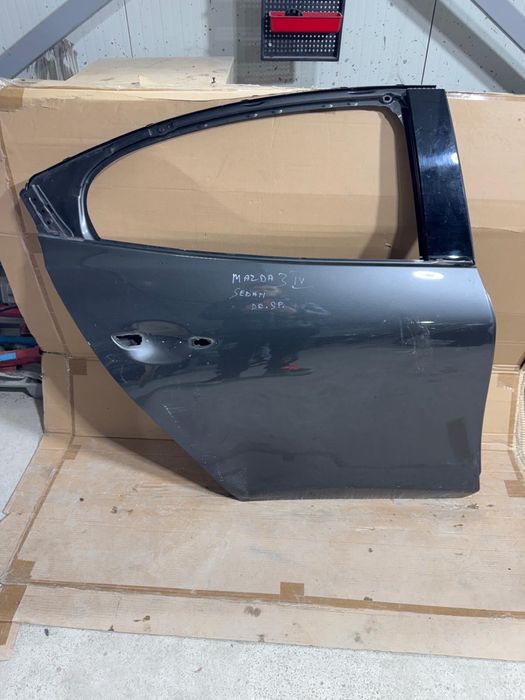 Usa dreapta sate Mazda 3 sedan 2019/2020/2021/2022/2023/2024