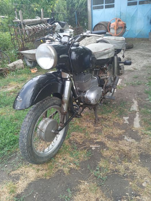Doua moto Mz es 250 fabricație