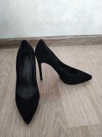 Туфли черные замшевые