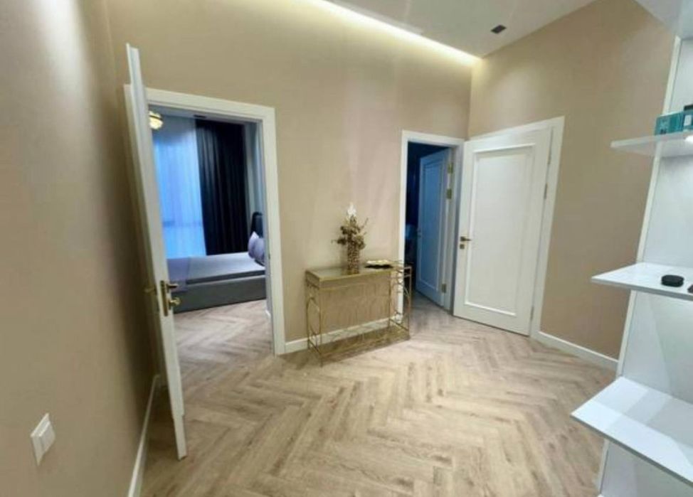 Сдается 3х-комнатная квартира в ЖК Skyline Tower 72м2