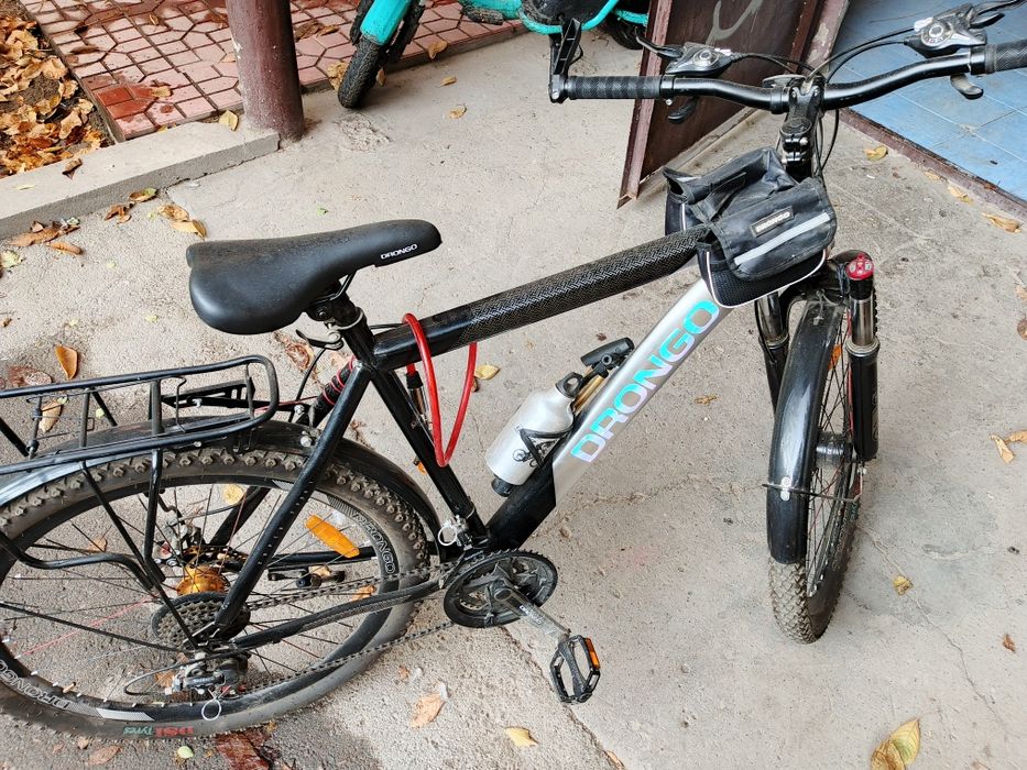 Chilonzor 3kvartal srochniy sotiladi velik