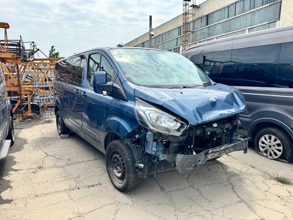 Ford Transit Custom , an 2021 2.0d , 8+1 locuri - lipsa motor, cutie