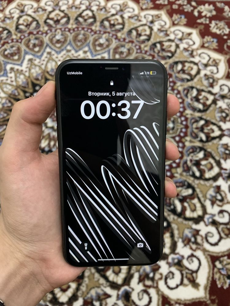 iPhone Xr juda ideal