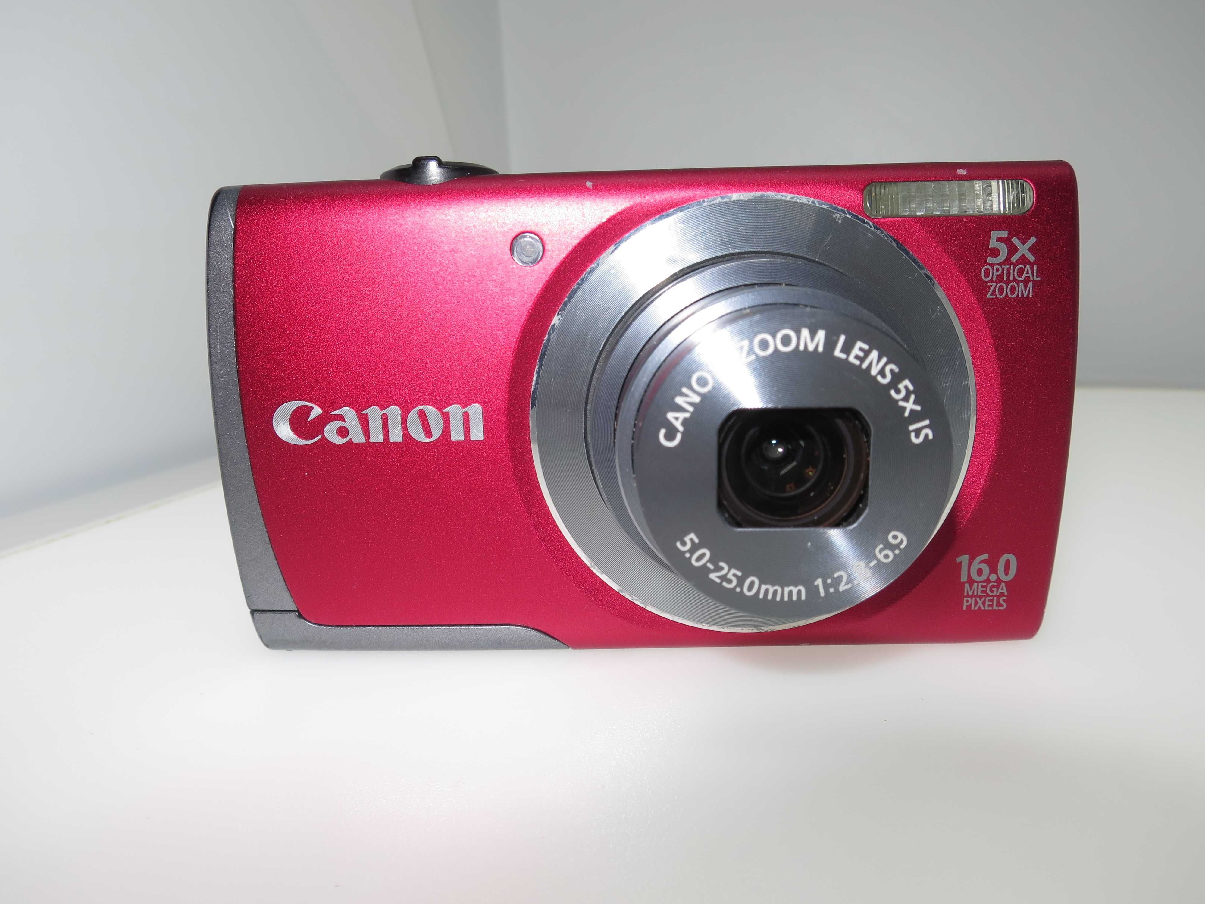 Canon PowerShot A3500 компактен фотоапарат камера в отлично състояние
