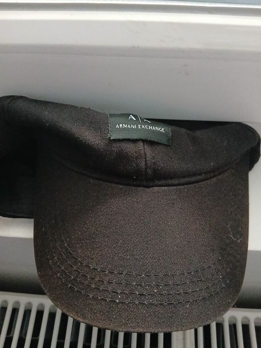 Vând Șapcă Armani