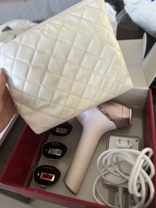 Фотоепилатор Philips lumea 9000