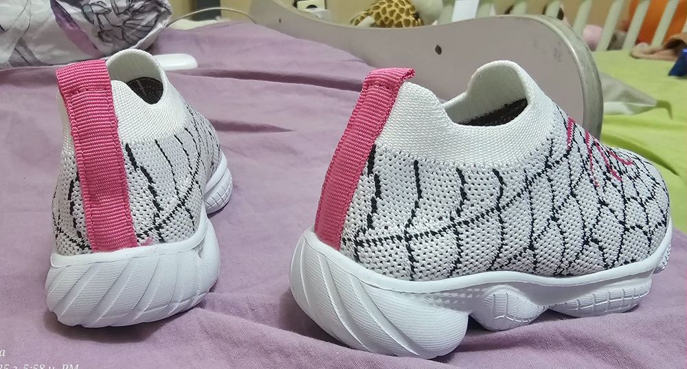 Нови обувки 23 номер.