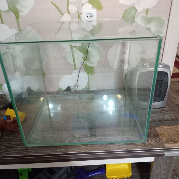 Аквариум  продам