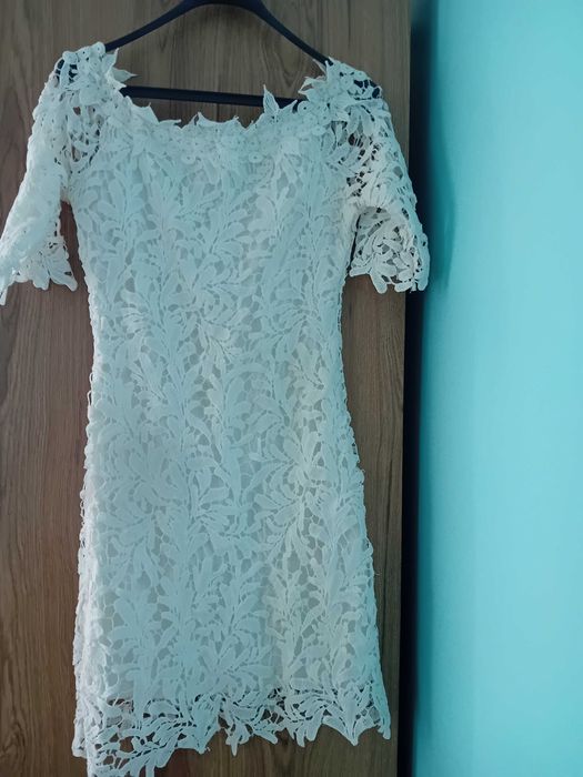 Официални    Рокли