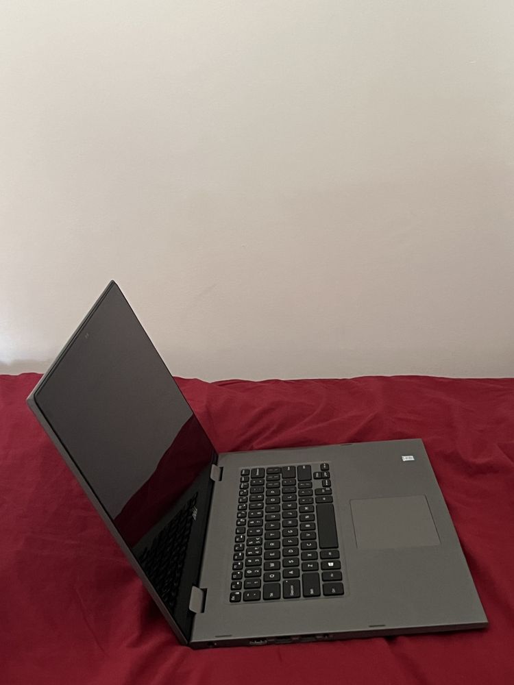 Laptop Dell Inspiron 5579