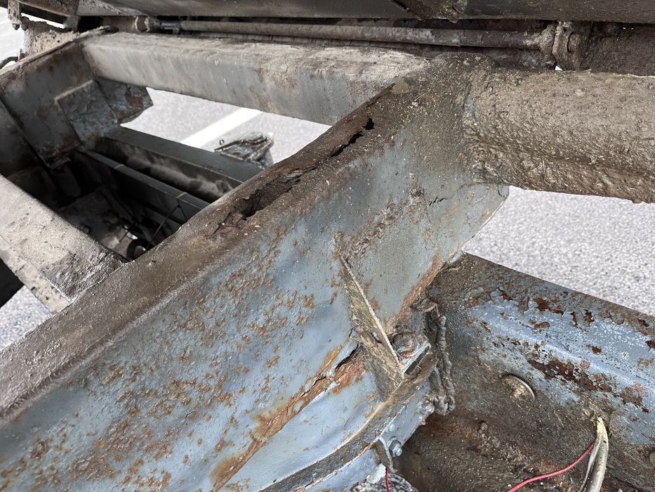 Mercedes Sprinter basculabil cu 7 locuri 2002