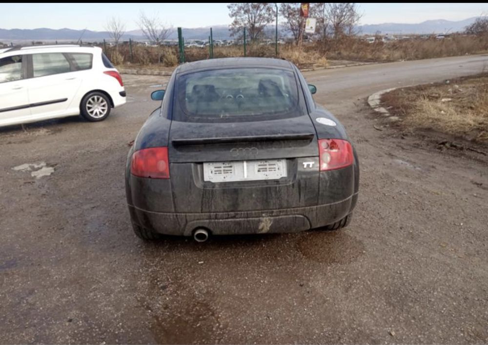 Audi TT 1.8T на части