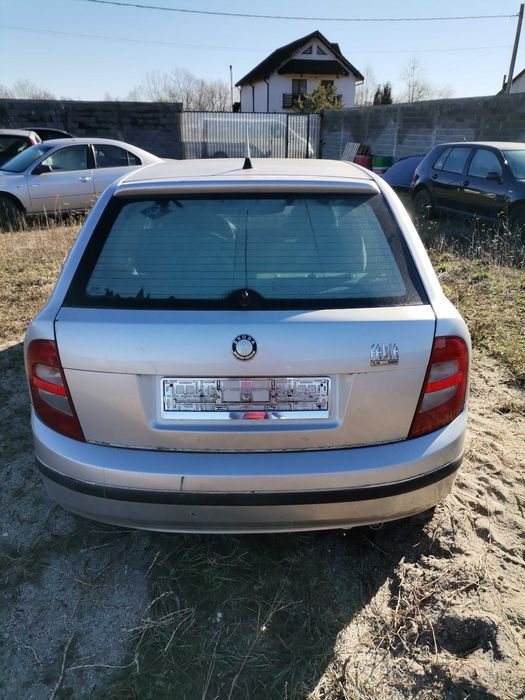 Bara spate skoda fabia 1