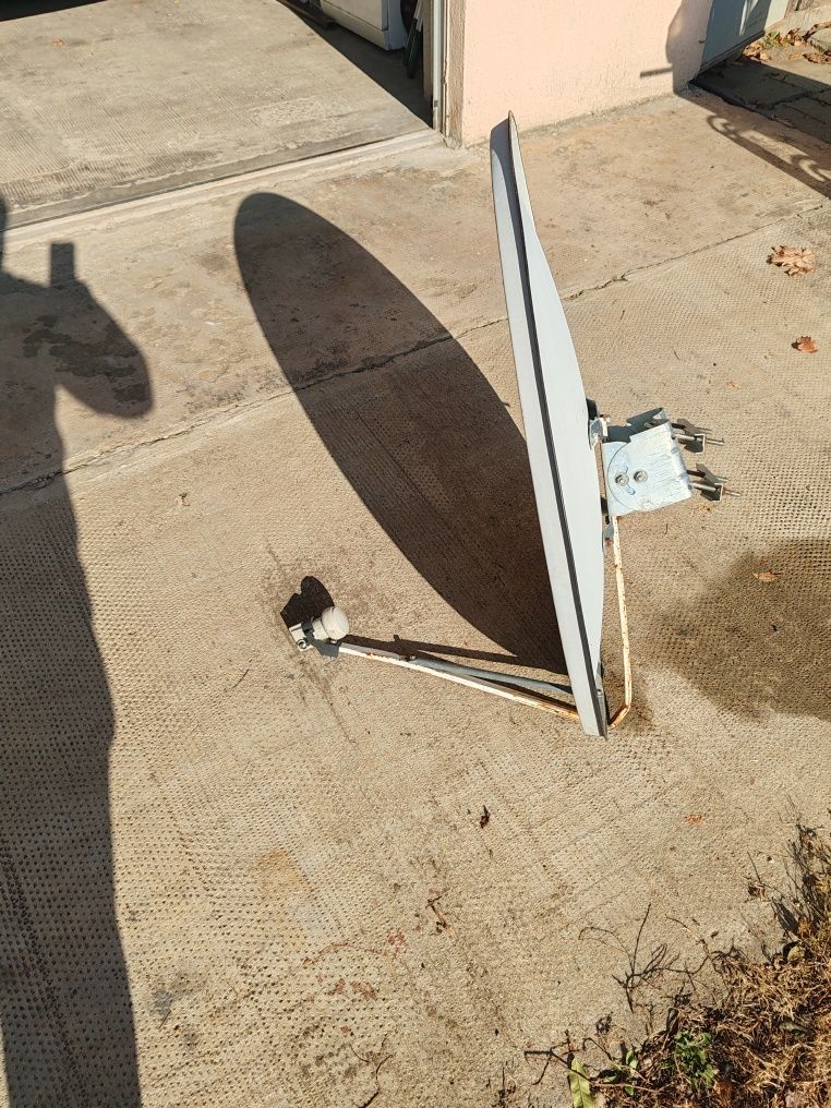 Antena parabolica