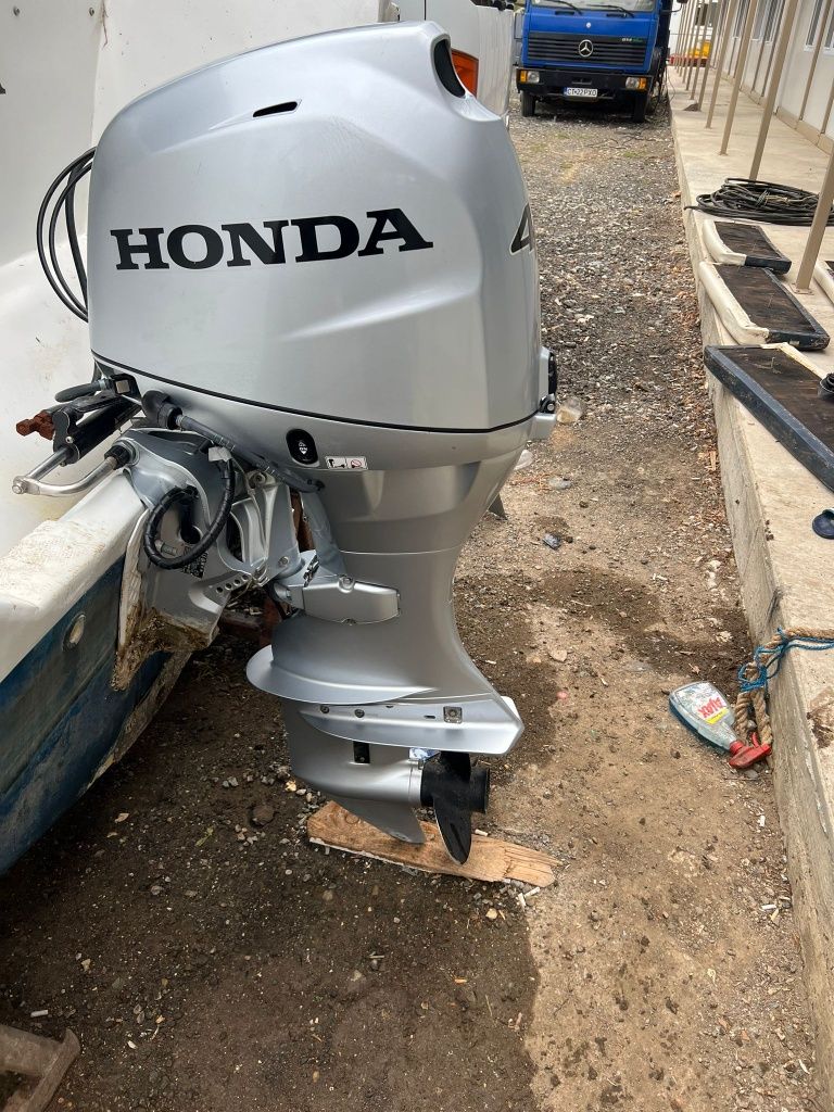 Motor barca Honda 40cp