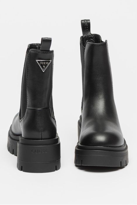 Боти Guess Chelsea