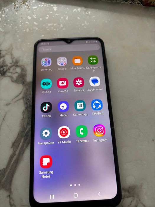 Продам телефон самсунг А23 память 128