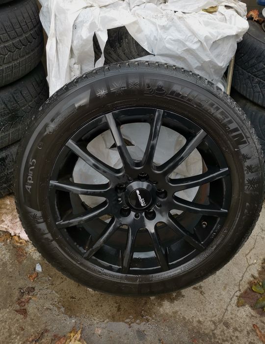 Jante Aliaj R17 cu Anvelope Iarna 5*115