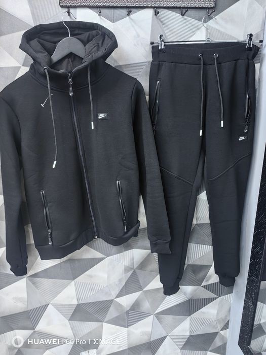 Дамски ватиран екип