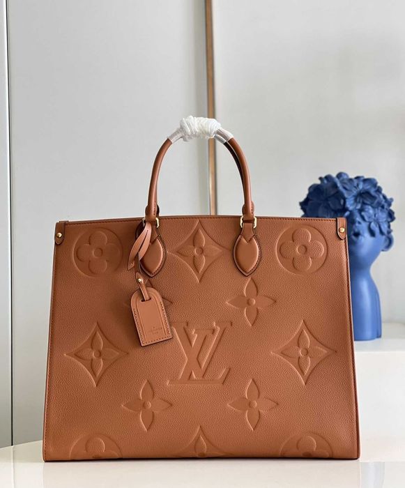 Geanta Louis Vuitton Onthego 41cm, tip Premium