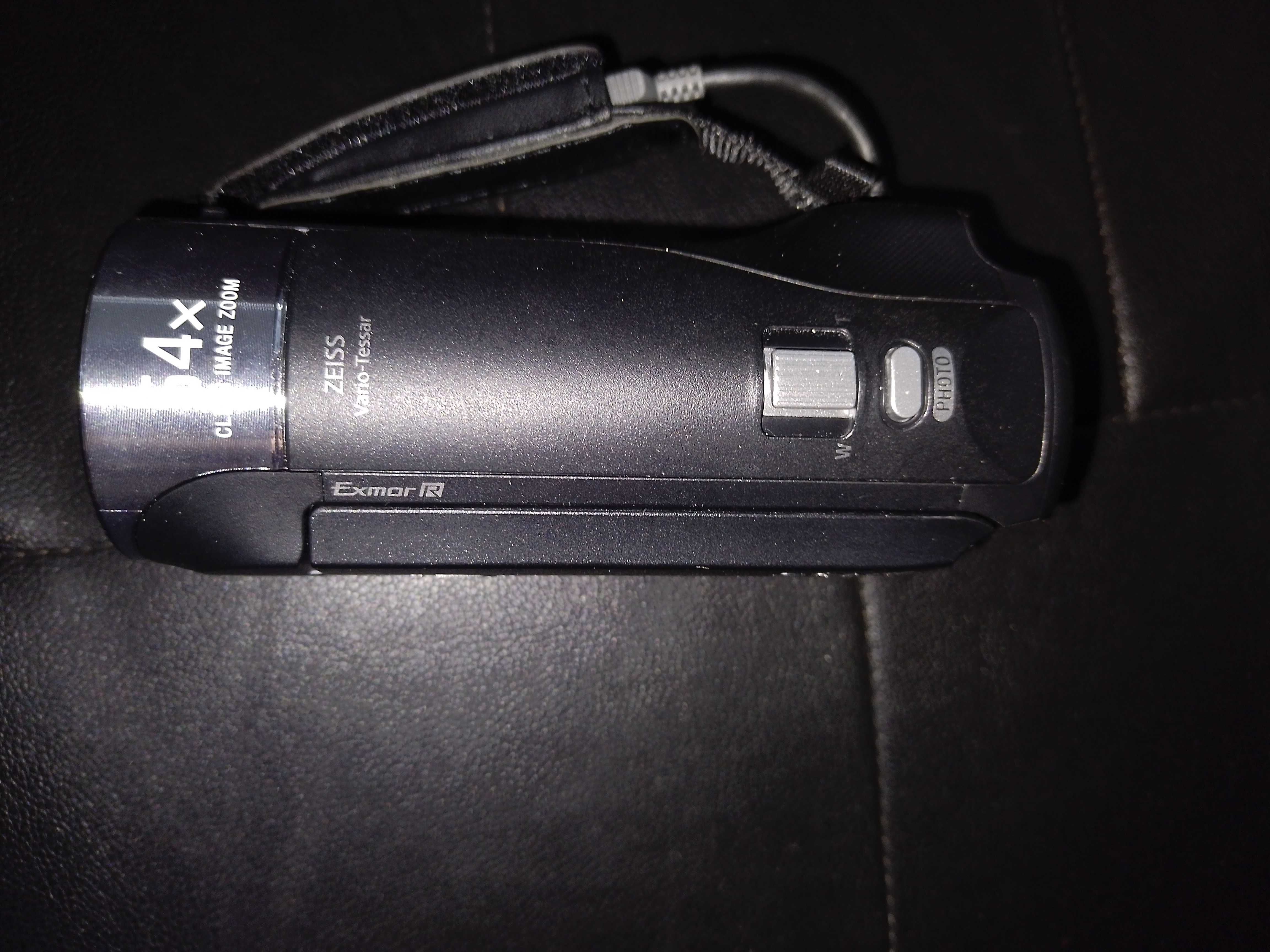 Камера Sony HDR-CX240E с широкоъгълен обектив | Сензор Exmor R® CMOS