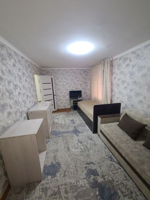 Срочно аренда 1 комнатная квартира в городе Чирчике