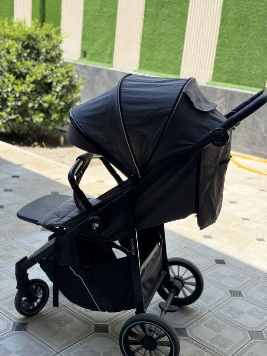 Коляска сотилади