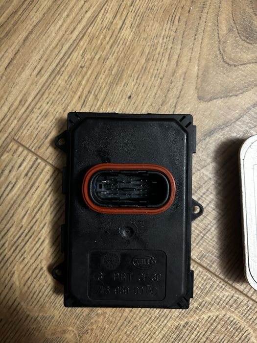 Set Xenon D1S,1 buc balast xenon,1 buc afs(calculator far)VW,Skoda