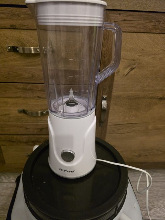 Dozator diverse bauturi/blender delimano
