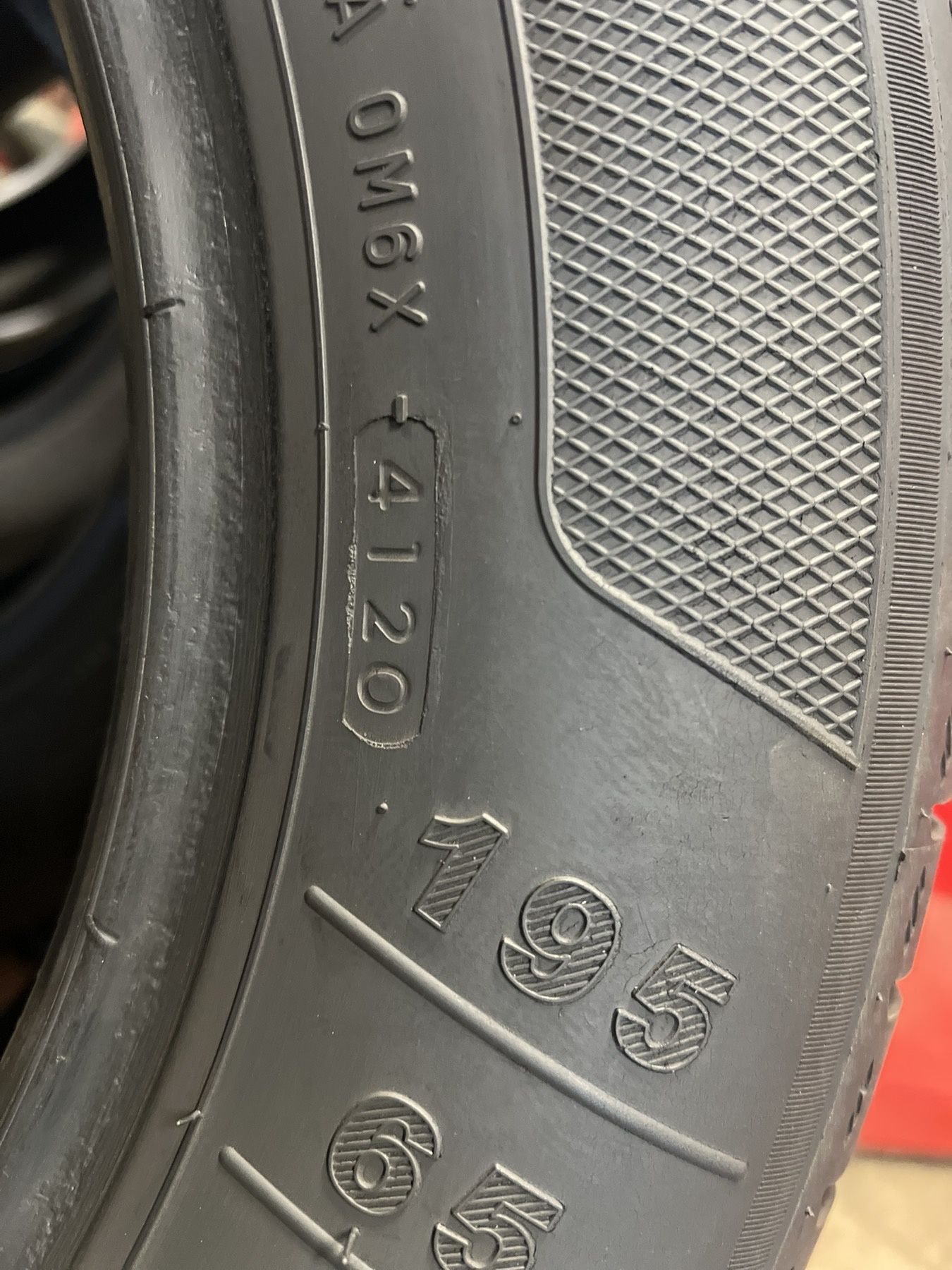 Летни гуми 195/65 R15 2бр. Kleber