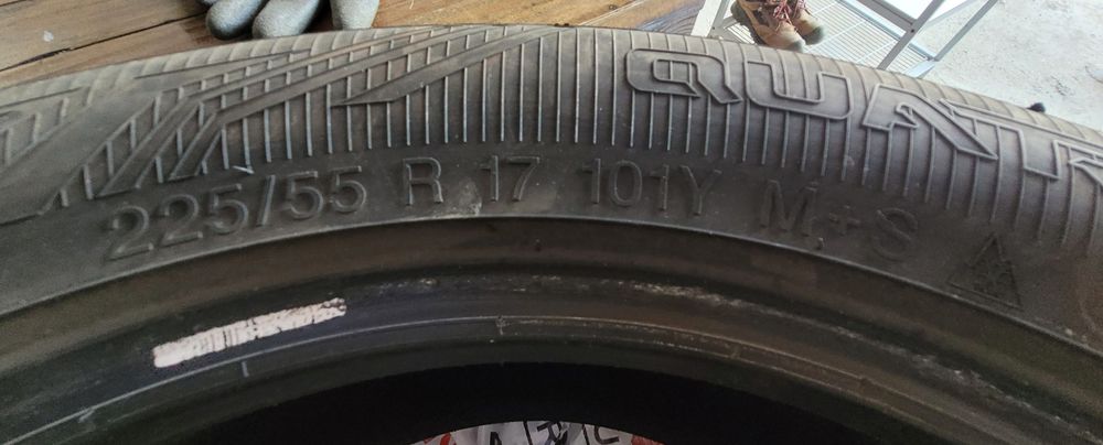 Anvelope iarna 225/55 R 17 Vredestein